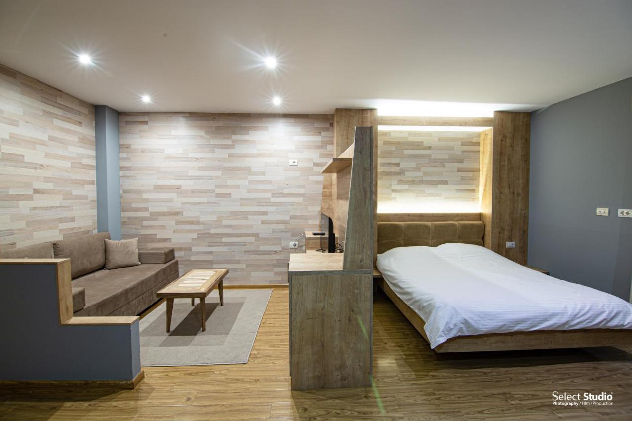 Sahati Hotel & Restaurant 科尔察 外观 照片